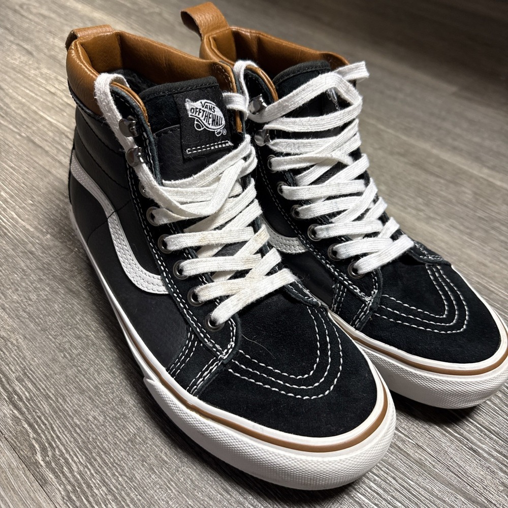 Vans Sk8-Hi Stacked Black/White High Top Lace Up Suede Canvas Sneakers 7.5